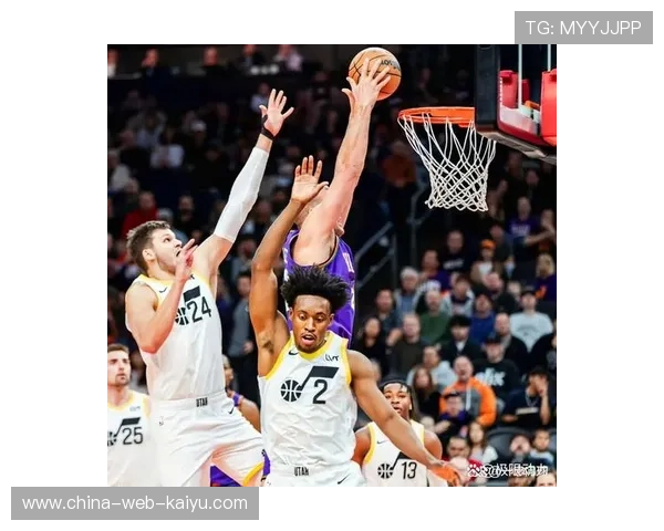 布克三分连中，太阳外线火力全开