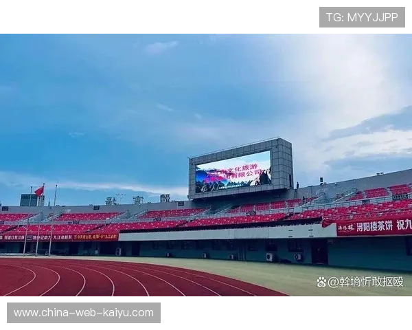 俱乐部升级球场灯光系统提升夜场观赛体验 俱乐部升级球场灯光系统提升夜场观赛体验