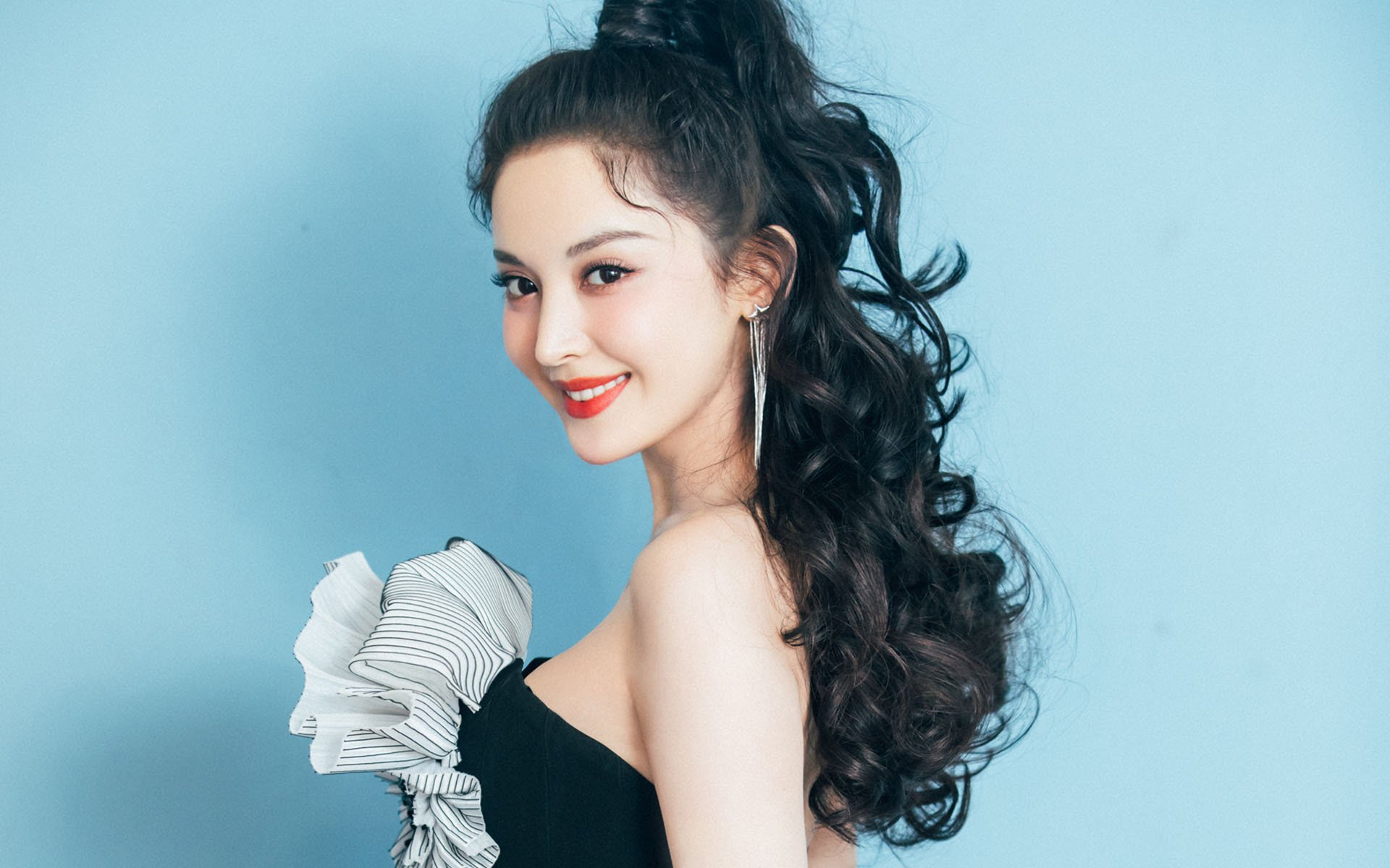 开云体育网址-中超联赛赛事宣传与品牌塑造研究，中超联赛宣传片